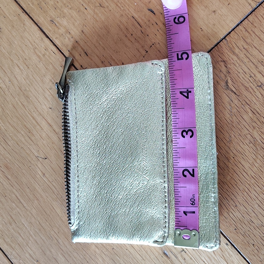 Kenneth Cole Gold Leather Zip Wallet - Picture 10 of 12